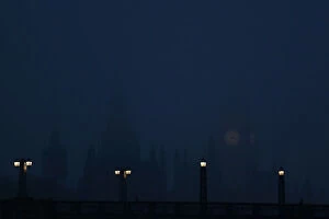 Images Dated 16th November 2012: The Houses of Parliament are seen in late afternoon mist in central London