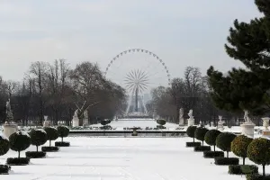 Paris Winter Scene Print