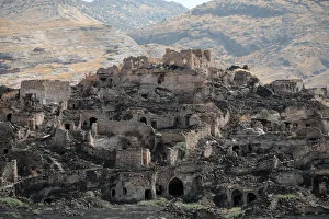 An old village near the ancient Hasankeyf fortress, which will be significantly submerged An old village near the ancient Hasankeyf fortress, which will be significantly submerged