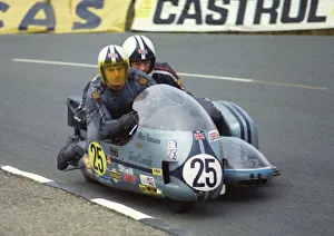 Alan Sansum & B Harris (Quaife Triumph) 1974 750 Sidecar TT Alan Sansum & B Harris (Quaife Triumph) 1974 750 Sidecar TT