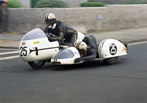 Alan Sunsum & Alex Macfadzean (Triumph) 1970 500 Sidecar TT Alan Sunsum & Alex Macfadzean (Triumph) 1970 500 Sidecar TT