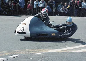 Artie Oates & Peter Cain (Inglewood Kawasaki) 1981 Sidecar TT Artie Oates & Peter Cain (Inglewood Kawasaki) 1981 Sidecar TT