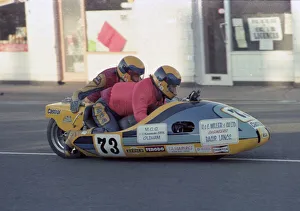 Barry Phetean & Steven Wolfenden (Windle Yamaha) 1979 Sidecar TT Barry Phetean & Steven Wolfenden (Windle Yamaha) 1979 Sidecar TT
