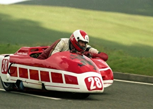 Bob Munro & Colvin Denholm (Rumble Suzuki) 1990 Sidecar TT Bob Munro & Colvin Denholm (Rumble Suzuki) 1990 Sidecar TT