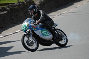 Bob Simmons (Suzuki) 2007 Pre TT Classic Bob Simmons (Suzuki) 2007 Pre TT Classic