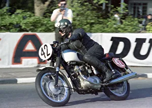 Brian Bennett (Triumph) 1967 Production TT Brian Bennett (Triumph) 1967 Production TT