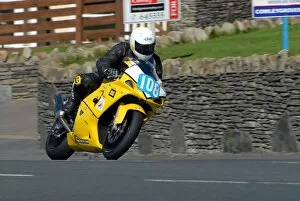 Images Dated 29th August 2007: Brian Wyles (Triumph) 2007 Junior Manx Grand Prix