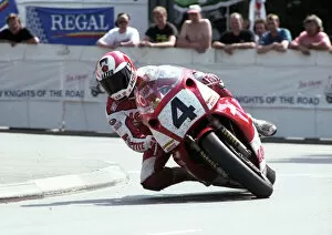 Images Dated 16th September 2011: Carl Fogarty at Quarter Bridge: 1992 Senior TT