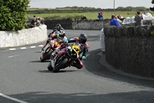 Conor Cummins (Kawasaki) and Michael Dunlop (Yamaha) 2009 Southern 100 Conor Cummins (Kawasaki) and Michael Dunlop (Yamaha) 2009 Southern 100