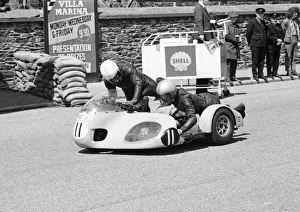 Bill Currie & F Haslam (Weslake) 1972 500 Sidecar TT Bill Currie & F Haslam (Weslake) 1972 500 Sidecar TT