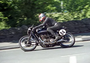Dave Bates (Matchless) 2002 Classic Parade Dave Bates (Matchless) 2002 Classic Parade