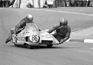 Dave Bexley & B Tyler (Hadleigh Honda) 1974 500 Sidecar TT Dave Bexley & B Tyler (Hadleigh Honda) 1974 500 Sidecar TT