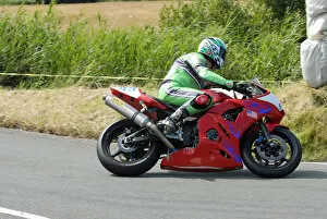 Images Dated 17th July 2010: Dave Clarke (Yamaha) 2010 Jurby Road