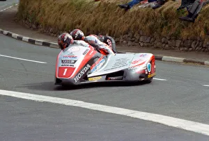 Dave Molyneux & ? (DMR Honda) 1999 Southern 100 Dave Molyneux & ? (DMR Honda) 1999 Southern 100