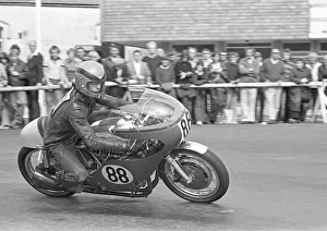 Doug Jones (Seeley) 1975 Senior Manx Grand Prix Doug Jones (Seeley) 1975 Senior Manx Grand Prix