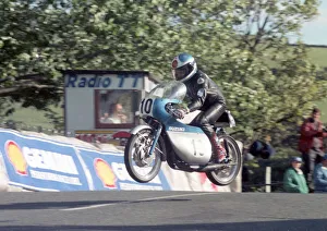 Eddie Crooks (Crooks Suzuki) 1990 Parade Lap Eddie Crooks (Crooks Suzuki) 1990 Parade Lap