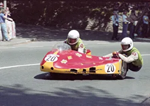 Eric Bregazzi & Jimmy Creer (Yamaha) 1982 Sidecar TT Eric Bregazzi & Jimmy Creer (Yamaha) 1982 Sidecar TT