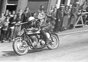 Ernie Barrett (Phoenix JAP) 1954 Junior TT Ernie Barrett (Phoenix JAP) 1954 Junior TT