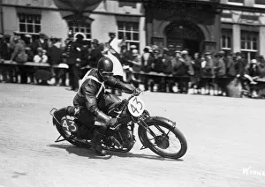 Freddie Hicks (Velocette) 1929 Junior TT Freddie Hicks (Velocette) 1929 Junior TT