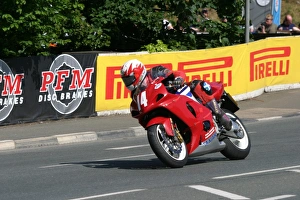 Gary Carswell (Suzuki) 2003 Production 1000 TT Gary Carswell (Suzuki) 2003 Production 1000 TT