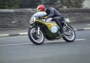 Geoff Biggs (Manx T50) 1972 Junior Manx Grand Pix Geoff Biggs (Manx T50) 1972 Junior Manx Grand Pix
