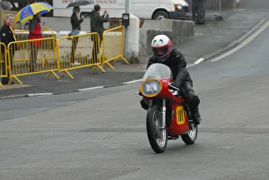 George Chapman (Norton) 2012 VMCC Parade Lap George Chapman (Norton) 2012 VMCC Parade Lap