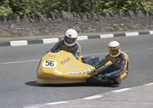 Ian Dickie & Mose Hutchinson (Yamaha) 1979 Sidecar TT Ian Dickie & Mose Hutchinson (Yamaha) 1979 Sidecar TT