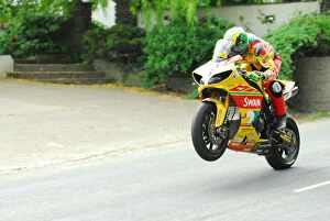 Images Dated 2nd June 2012: Ian Hutchinson (Yamaha) 2012 Superbike TT