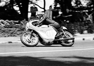 Isamu Kaseya (Honda) 1964 Lightweight TT Isamu Kaseya (Honda) 1964 Lightweight TT