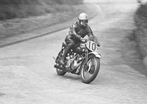 Jack Harding (Vincent) 1949 Clubman 1000 TT Jack Harding (Vincent) 1949 Clubman 1000 TT