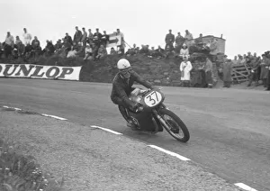 Jannie Stander (Velocette) 1960 Lightweight TT Jannie Stander (Velocette) 1960 Lightweight TT
