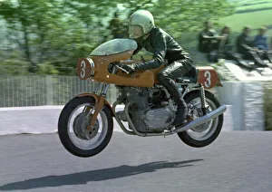 Jeff Wade (Laverda) 1972 Production TT Jeff Wade (Laverda) 1972 Production TT