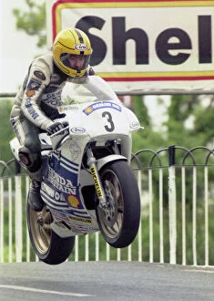1990 Senior Tt Gallery: Joey Dunlop (Honda) 1990 Senior TT