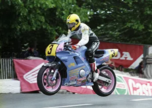 Joey Dunlop Gallery: Joey Dunlop (Honda) 1994 Supersport 600 TT