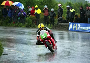 Joey Dunlop Gallery: Joey Dunlop (Honda) 1998 Lightweight TT