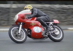John Knowles (Aermacchi Metisse) 1972 Junior Manx Grand Pix John Knowles (Aermacchi Metisse) 1972 Junior Manx Grand Pix