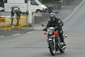 John Richard Barnes (Suzuki) 2012 VMCC Parade Lap John Richard Barnes (Suzuki) 2012 VMCC Parade Lap