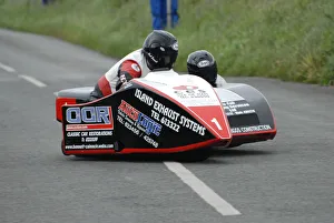 Images Dated 23rd May 2009: Karl Bennett & Lee Cain (DMR Honda) 2009 Jurby Road