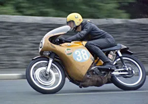 Ken Inwood (Norton) 1972 Junior Manx Grand Pix Ken Inwood (Norton) 1972 Junior Manx Grand Pix