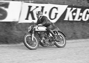 Laurie Boulter (Norton) 1953 Junior TT Laurie Boulter (Norton) 1953 Junior TT