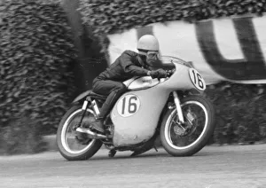 Lewis Young (Norton) 1959 Senior Formula One TT Lewis Young (Norton) 1959 Senior Formula One TT