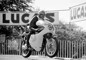 Malcolm Moffatt (Matchless) 1969 Senior TT Malcolm Moffatt (Matchless) 1969 Senior TT