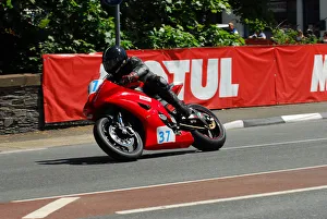 Mark Parrett (Yamaha) 2013 Supersport TT Mark Parrett (Yamaha) 2013 Supersport TT