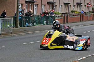 Mark Saunders & Kevin Jones (Windle Suzuki) 2014 Sidecar TT Mark Saunders & Kevin Jones (Windle Suzuki) 2014 Sidecar TT