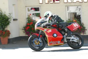 Images Dated 29th August 2010: Mick Godfrey (Suzuki) 2010 Post Classic Senior Manx Grand Prix