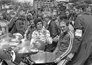 Mick Grant (Yamaha), Giacomo Agostini (MV), Tony Rutter (Yamaha) 1972 Junior TT Mick Grant (Yamaha), Giacomo Agostini (MV), Tony Rutter (Yamaha) 1972 Junior TT