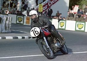 Mike Rogers (Ducati) 1967 Production TT Mike Rogers (Ducati) 1967 Production TT