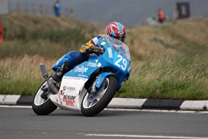 Neil Kent (Yamaha) 2008 Junior Manx Grand Prix Neil Kent (Yamaha) 2008 Junior Manx Grand Prix