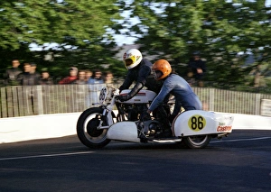 Neil Southerland & P Matthews (Triton) 1973 750 Sidecar TT Neil Southerland & P Matthews (Triton) 1973 750 Sidecar TT