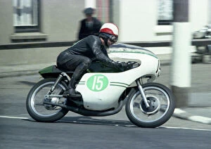 Images Dated 22nd July 2011: Peter Inchley leave Parliament Square: 1967 Lightweight TT